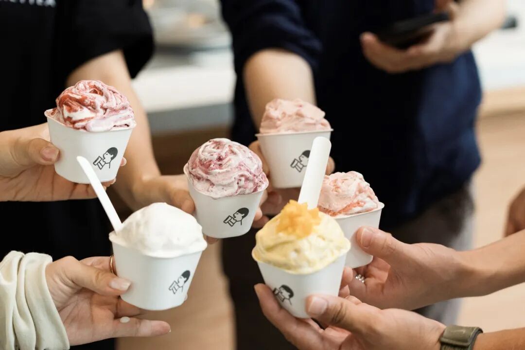 헤이티의 대표 차 원료를 이탈리아 정통 젤라토에 접목해 만든 수제 아이스크림 실사